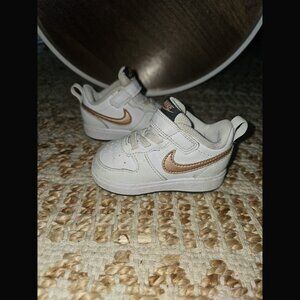 Nike Court Borough Low 2 White/R-Bronze Toddler Sneakers Size 4C